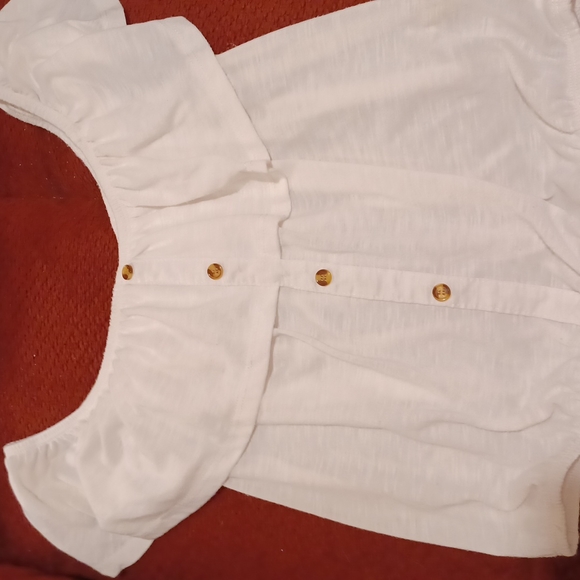 Top - Picture 3 of 3